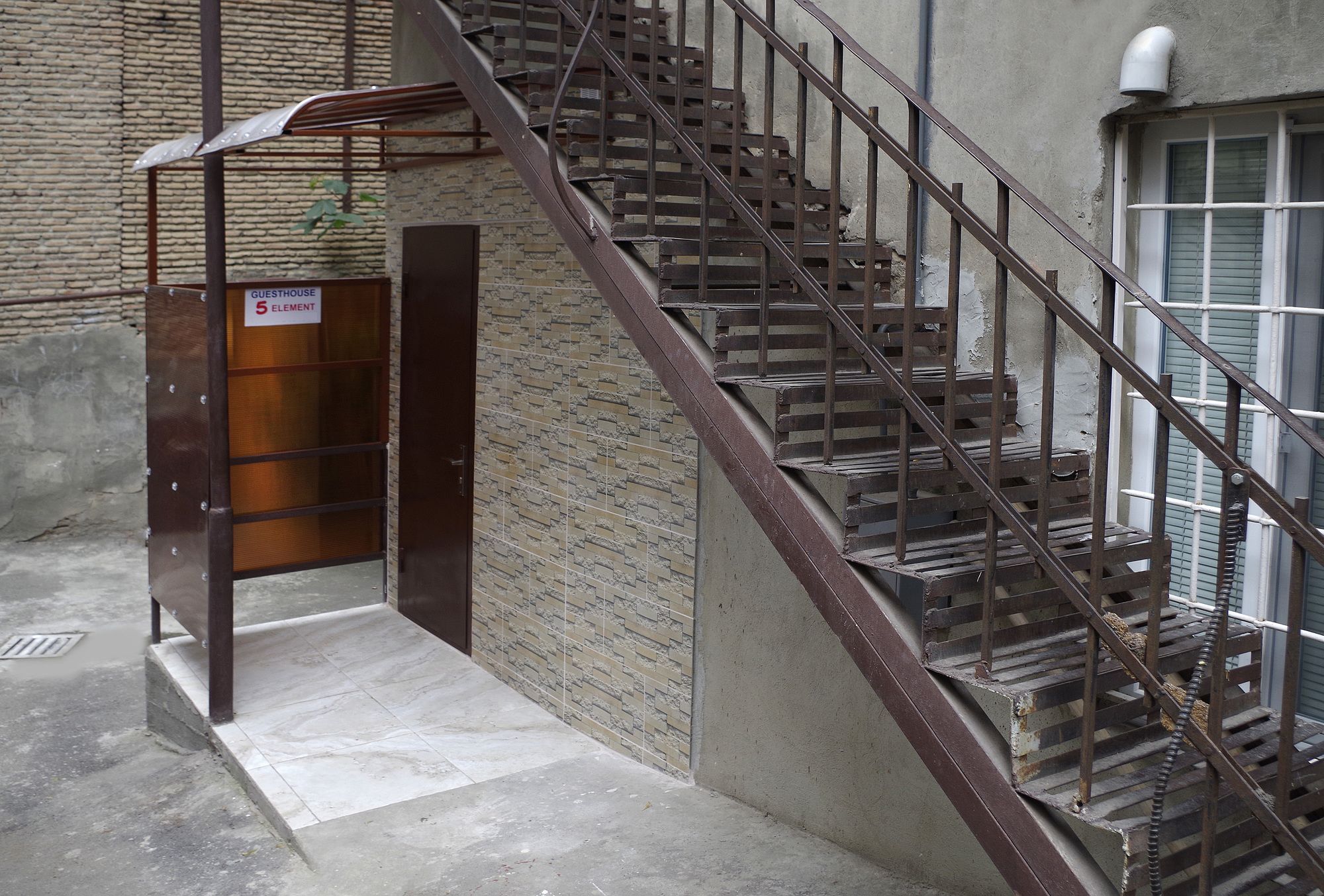 Fifth Element Hotel Tbilisi Bagian luar foto